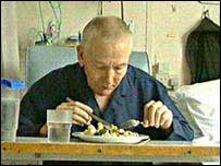 Hospital hygiene 'improving'