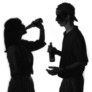 Young athletes use fewer drugs, but more alcohol